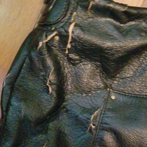 *Free with bundle of 3...Preloved Shoulder Bag - Picture 7 of 8